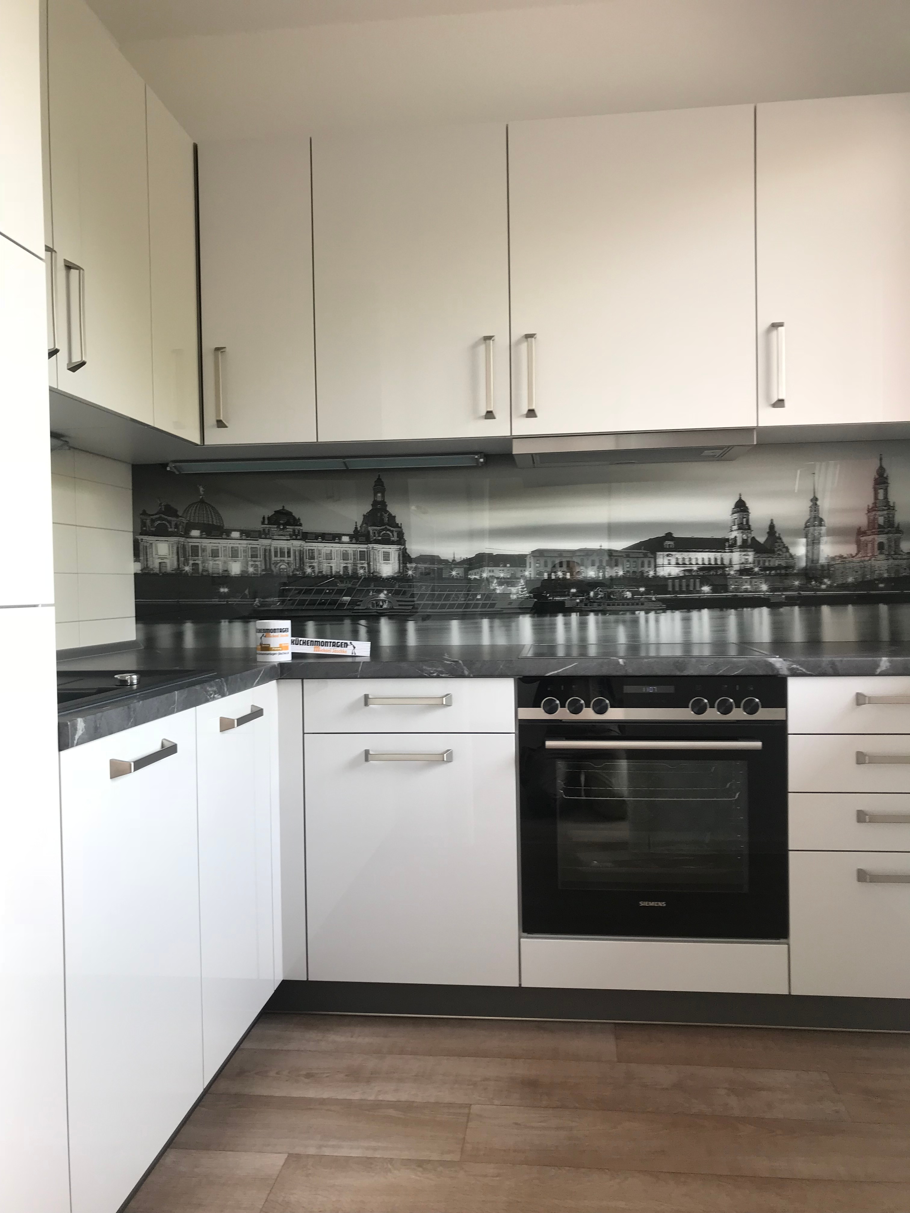 3ec03907-dc80-42d4-9e5b-57838f2eb21awbs70kuechenmontagenjaeschkedresden.jpg